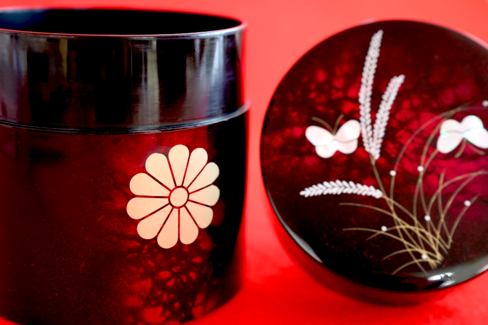 茶筒 : 知ろう遊ぼう 国民公園